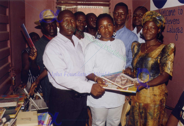 Manoma Chiefdom book donation ceremony